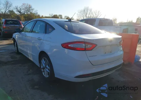 2014 Ford Fusion Se z USA, uszkodzony, nr VIN 1FA6P0H7XE5366975